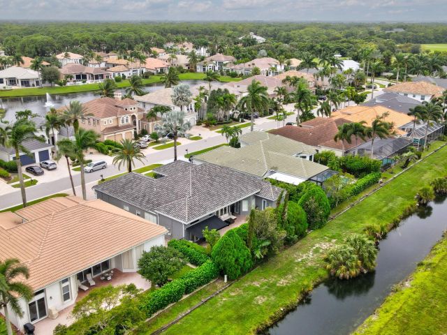 Home for sale at 6605 Grande Orchid Way - photo 6665472