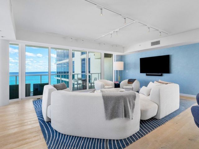 Apartment for sale  Unit #6b - photo 6673261