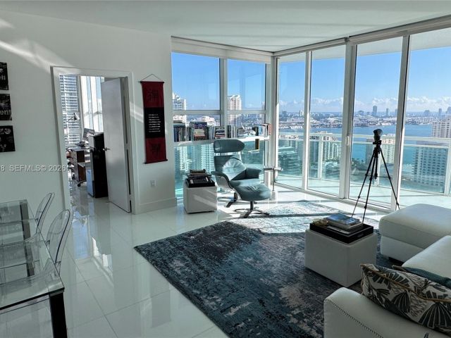 Apartment for sale  Unit #3610 - photo 7461483