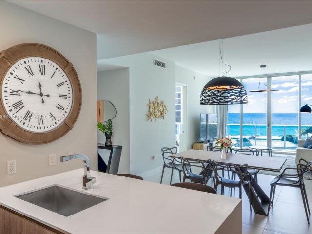 Apartment for rent  Unit #703 - photo 6663869