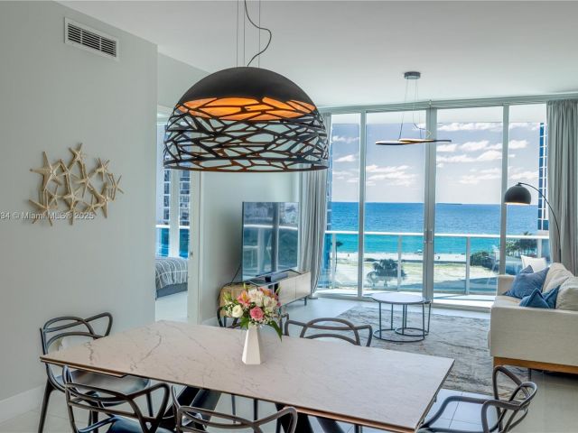 Apartment for rent  Unit #703 - photo 6663879