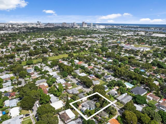 Home for sale at 3101 Glenwood Road - photo 6656448