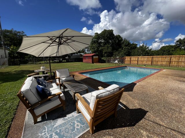 Home for rent at 124 NW 9th Street - photo 6650852