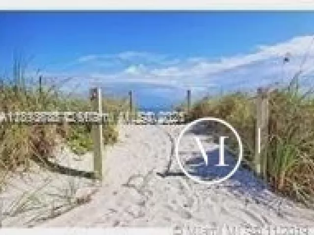 2-bedroom condo for sale in Key Biscayne - 1111 Crandon Blvd B506 - MondialRealty