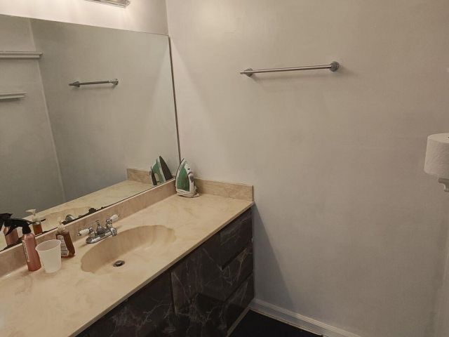 Home for rent at 616 White Water Drive - photo 6656430