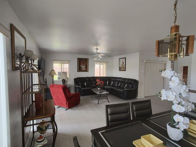 Home for rent at 616 White Water Drive - photo 6656432