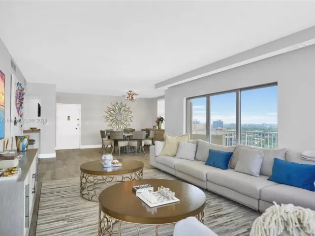 2-bedroom condo for rent in Hallandale Beach - 1985 S Ocean Dr 17F - MondialRealty