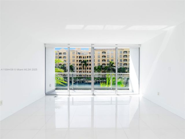 condo for sale in Aventura - 2950 NE 188th St 225 - MondialRealty