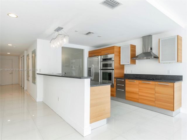 condo for sale in Aventura - 2950 NE 188th St 225 - MondialRealty