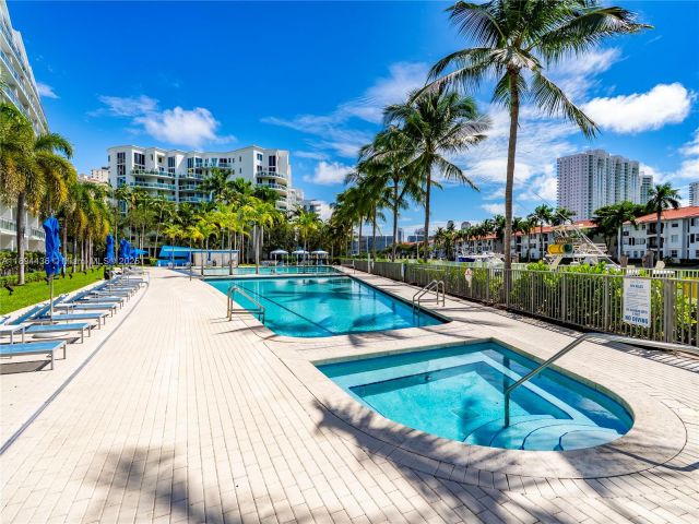 condo for sale in Aventura - 2950 NE 188th St 225 - MondialRealty