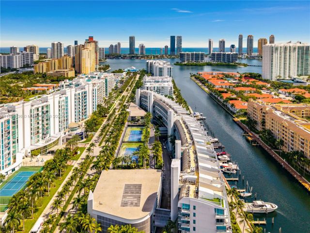 condo for sale in Aventura - 2950 NE 188th St 225 - MondialRealty