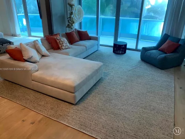 2-bedroom condo for sale in Surfside - 9401 Collins Ave 305 - MondialRealty