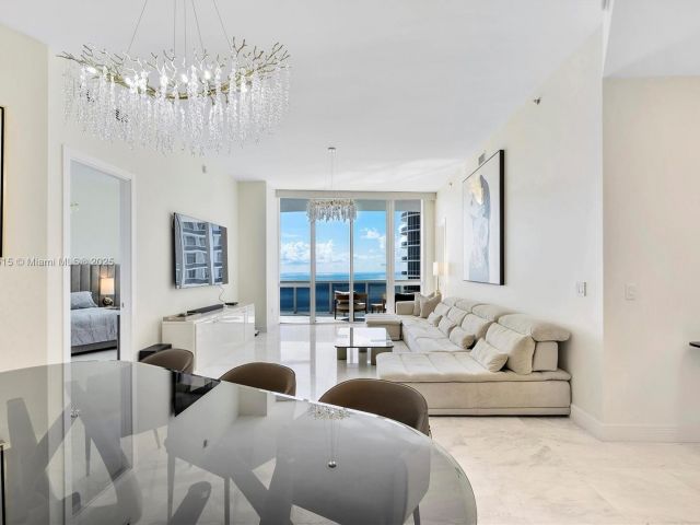 Apartment for rent  Unit #3507 - photo 6793233