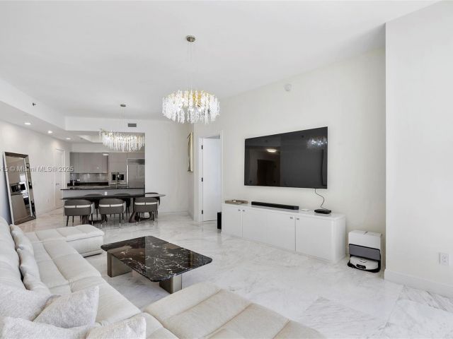 Apartment for rent  Unit #3507 - photo 6793241