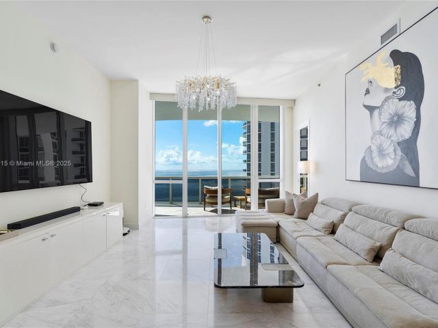 Apartment for rent  Unit #3507 - photo 6793242