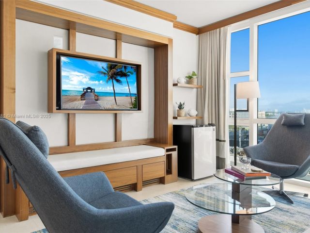 Apartment for rent  Unit # - photo 6725870