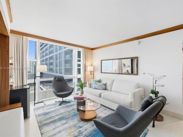 Apartment for rent  Unit # - photo 6725871