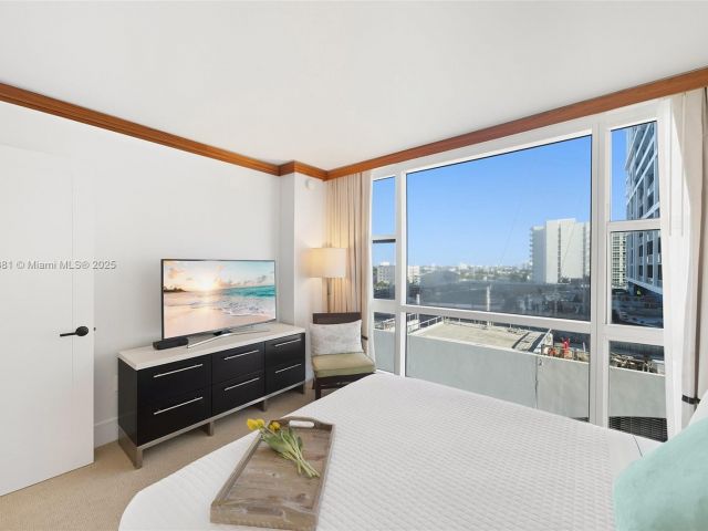 Apartment for rent  Unit # - photo 6725873