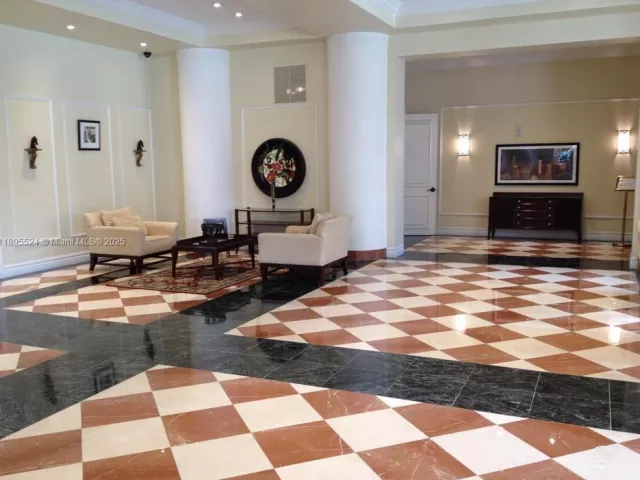 3-bedroom condo for sale in Sunny Isles Beach - 17555 SW Atlantic Blvd PH2 - MondialRealty