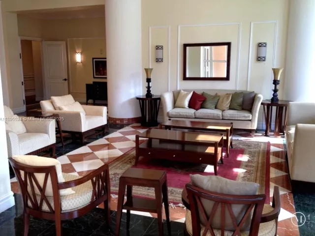 3-bedroom condo for sale in Sunny Isles Beach - 17555 SW Atlantic Blvd PH2 - MondialRealty