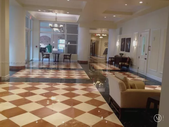 3-bedroom condo for sale in Sunny Isles Beach - 17555 SW Atlantic Blvd PH2 - MondialRealty