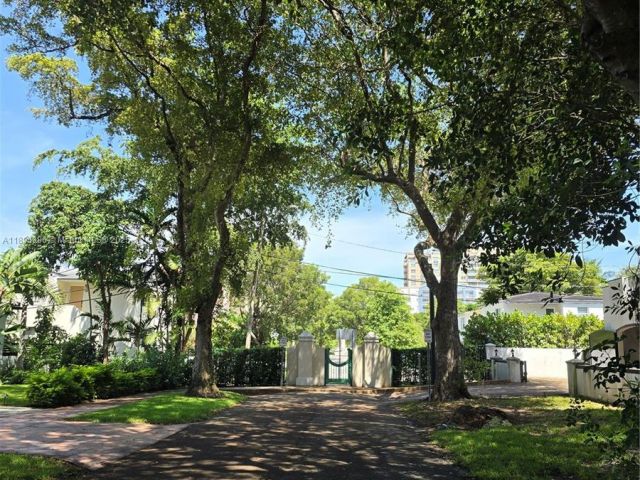 Home for sale at 103 Romano Ave - photo 6654633