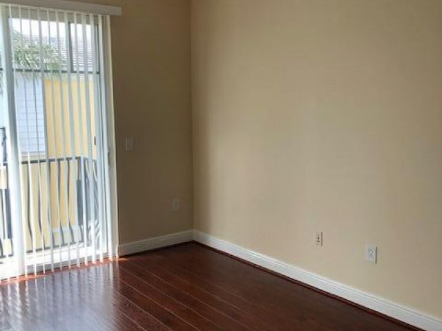 Home for rent at 3847 NW 5th Terrace - photo 6655917