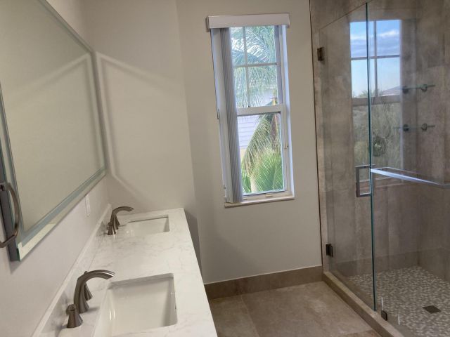 Home for rent at 3847 NW 5th Terrace - photo 6655925