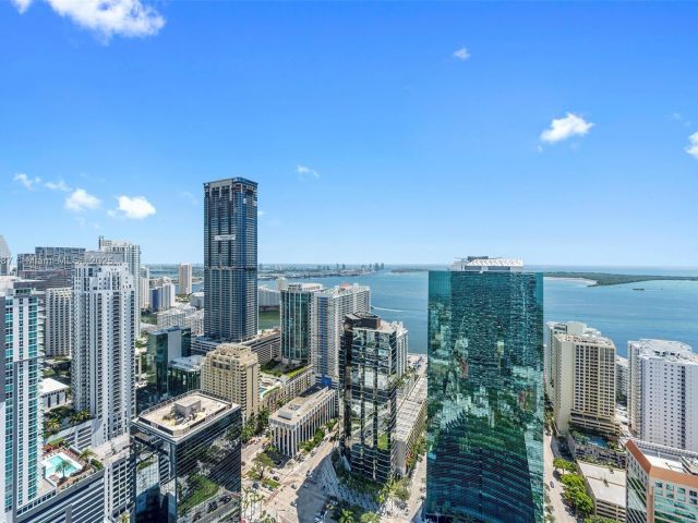 Apartment for rent  Unit #4804 - photo 6658694