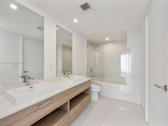 Apartment for rent  Unit #4804 - photo 6658699