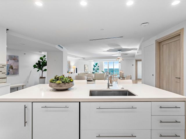 Apartment for sale  Unit #602 - photo 6659801