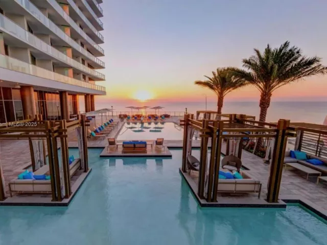 1-bedroom condo for rent in Hollywood - 4111 S Ocean Dr 405 - MondialRealty