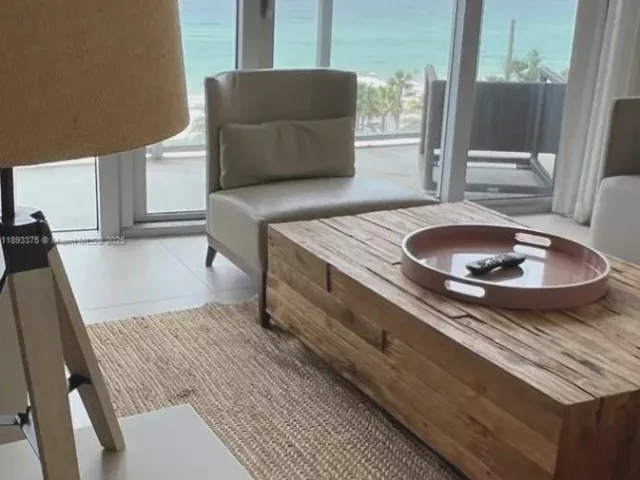 1-bedroom condo for rent in Hollywood - 4111 S Ocean Dr 405 - MondialRealty