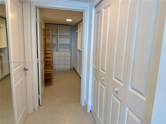 Apartment for sale  Unit #916 - photo 6659787