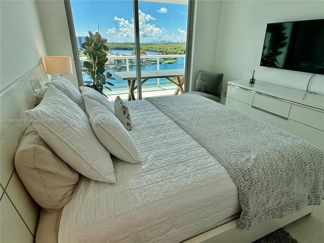 Apartment for sale  Unit #916 - photo 6659792