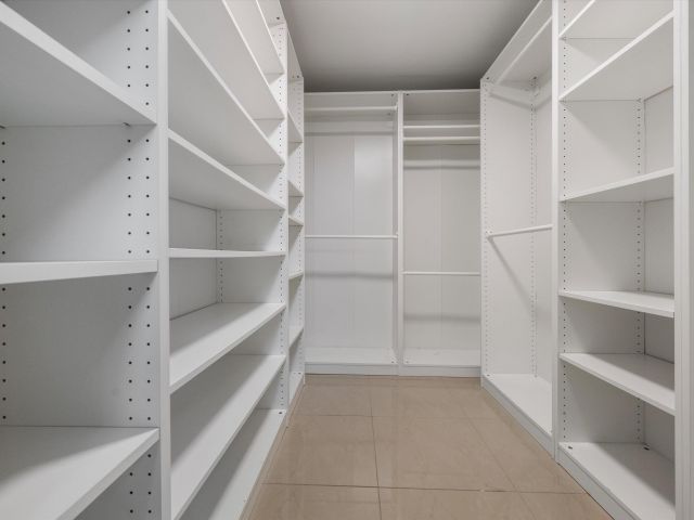 Home for rent at 1137 NE 1st Avenue - photo 6687496