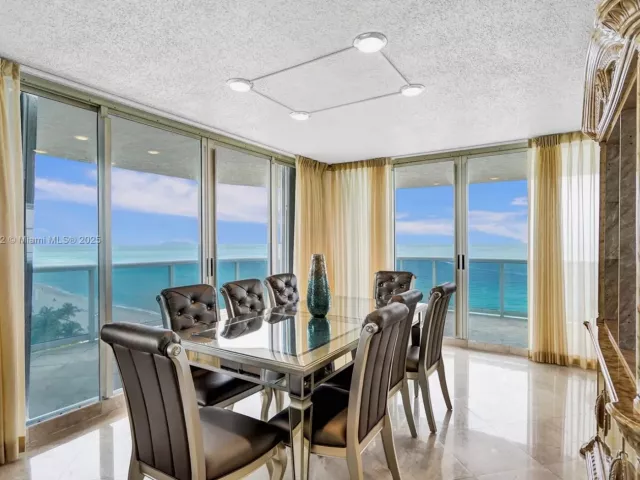 3-bedroom condo for rent in Sunny Isles Beach - 16711 Collins Ave 1208 - MondialRealty
