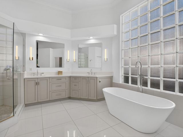 Home for sale at 6270 NW 43rd Terrace - photo 6689480