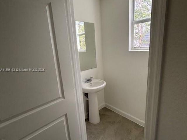 3-bedroom home for rent in Homestead - 27709 SW 155 CT - MondialRealty