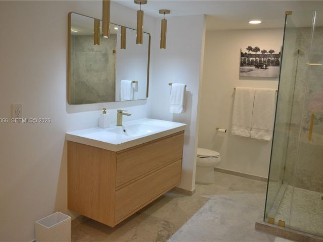 1-bedroom condo for rent in Hallandale Beach - 1865 S Ocean Dr 14N - MondialRealty