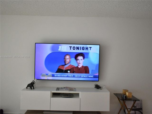 1-bedroom condo for rent in Hallandale Beach - 1865 S Ocean Dr 14N - MondialRealty