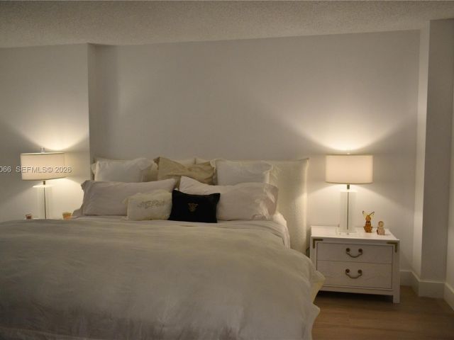 1-bedroom condo for rent in Hallandale Beach - 1865 S Ocean Dr 14N - MondialRealty