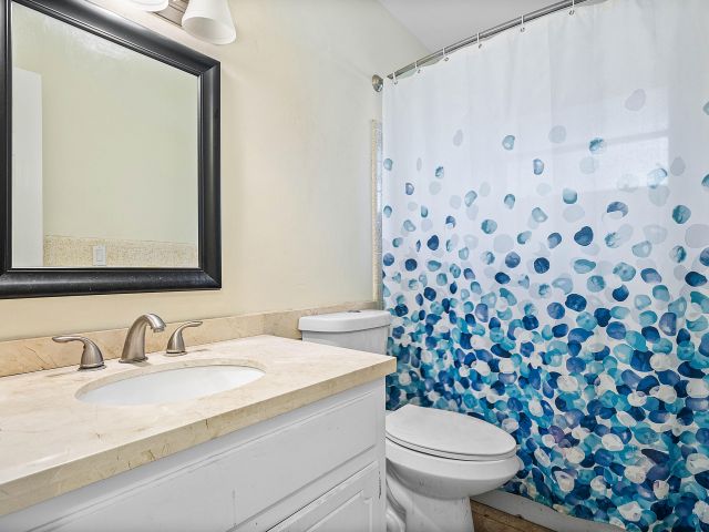 Home for sale at 301 NW 42nd Street - photo 6705055