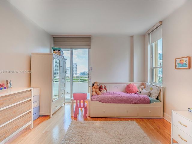 Apartment for sale  Unit #903 - photo 6661107