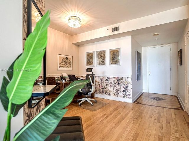 Apartment for sale  Unit #903 - photo 6661114