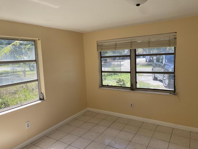 Home for rent at 2320 Sunrise Drive - photo 6663244