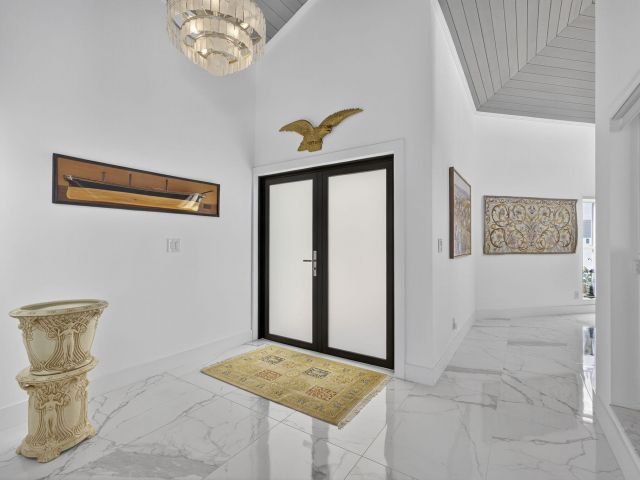 Home for sale at 4 Woodbrook Circle - photo 6682615