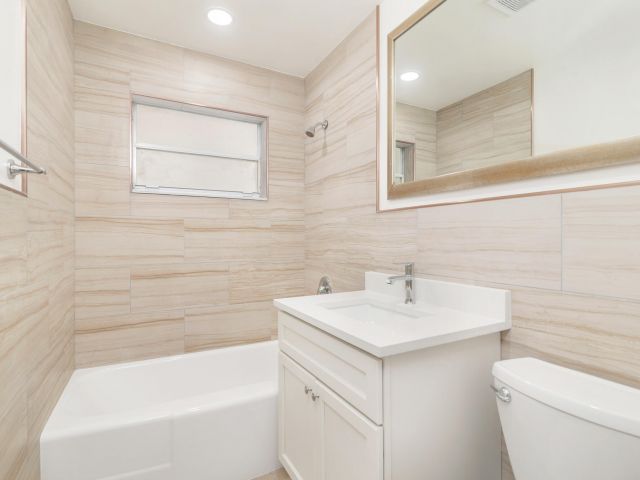 Home for rent at 250 Arlington Road - photo 6663274