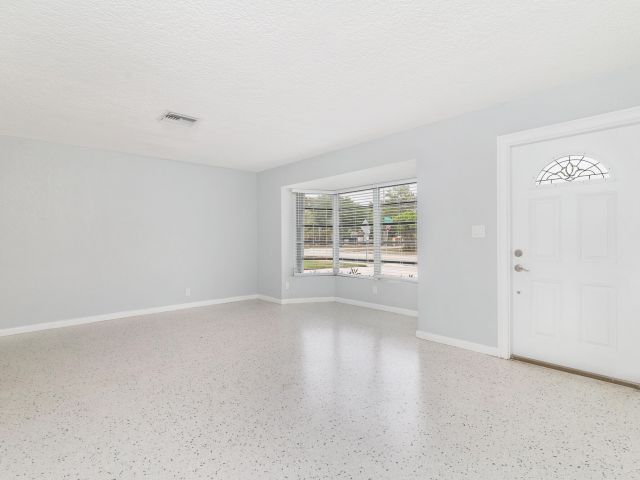 Home for rent at 250 Arlington Road - photo 6663285