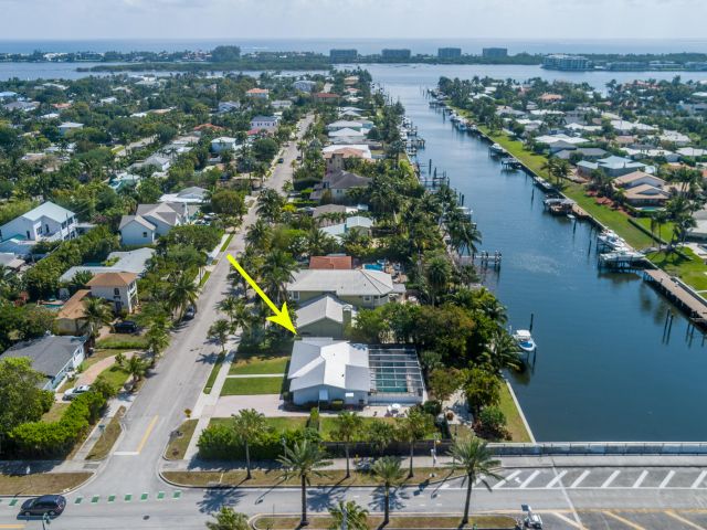 Home for rent at 250 Arlington Road - photo 6663287